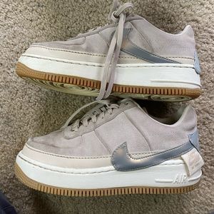 Platform Air Force 1s